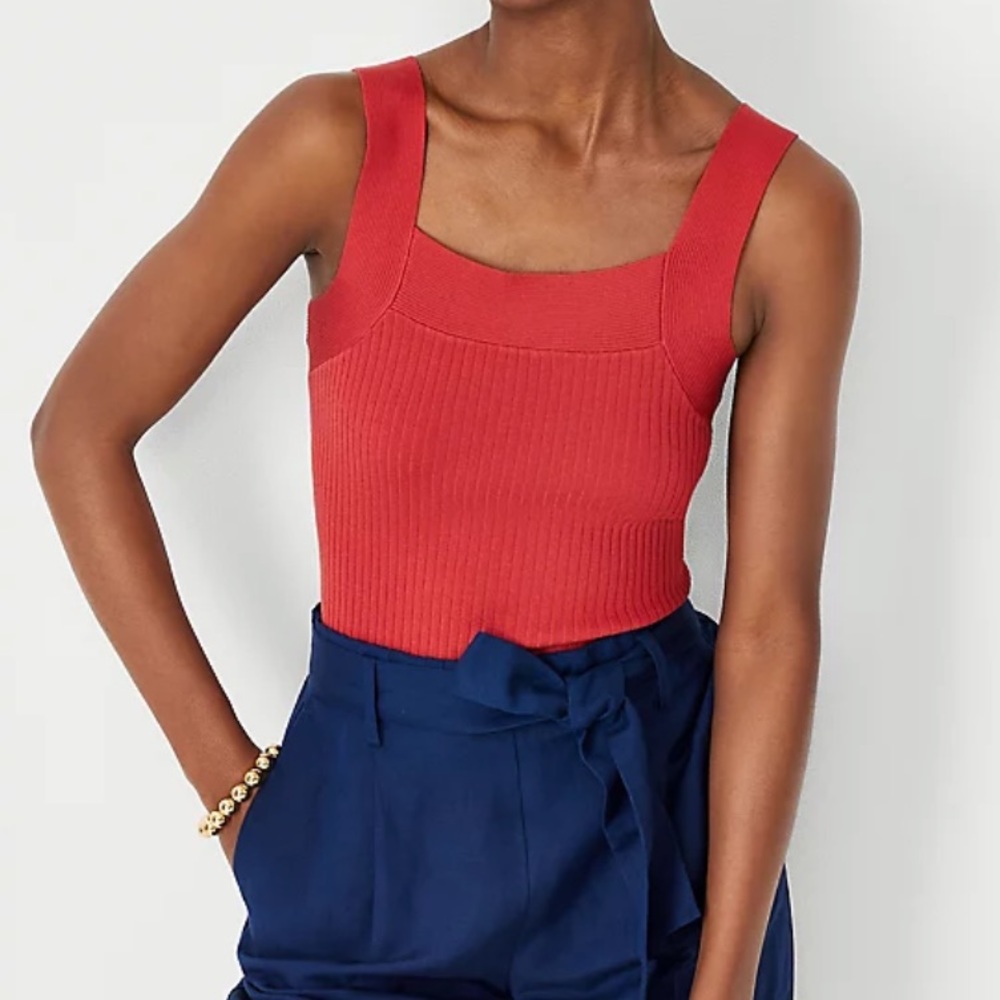 BLACK ANN TAYLOR SQUARE NECK TANK